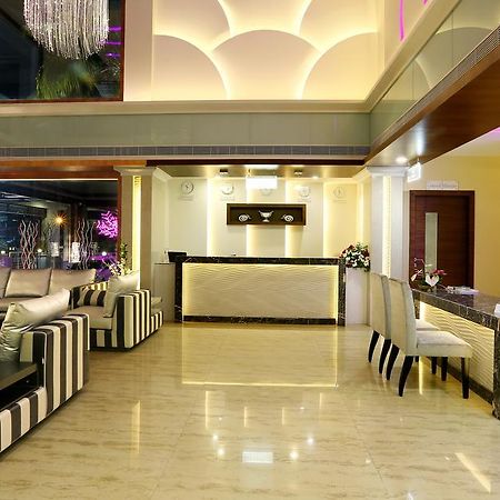 Hotel Moonlit Regency Thodupuzha Eksteriør bilde