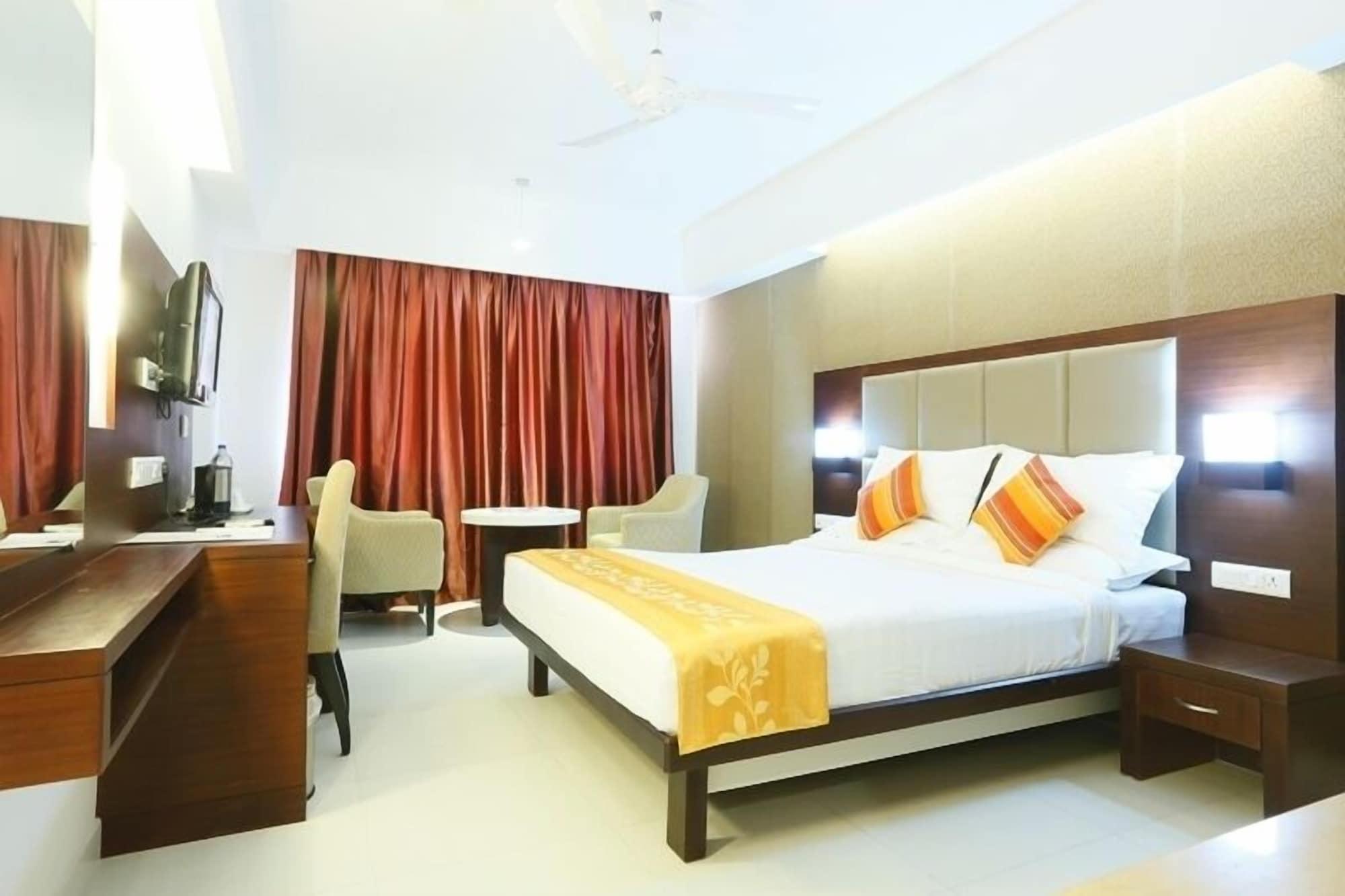 Hotel Moonlit Regency Thodupuzha Eksteriør bilde