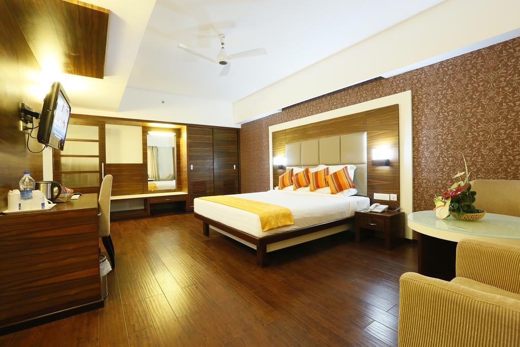 Hotel Moonlit Regency Thodupuzha Eksteriør bilde