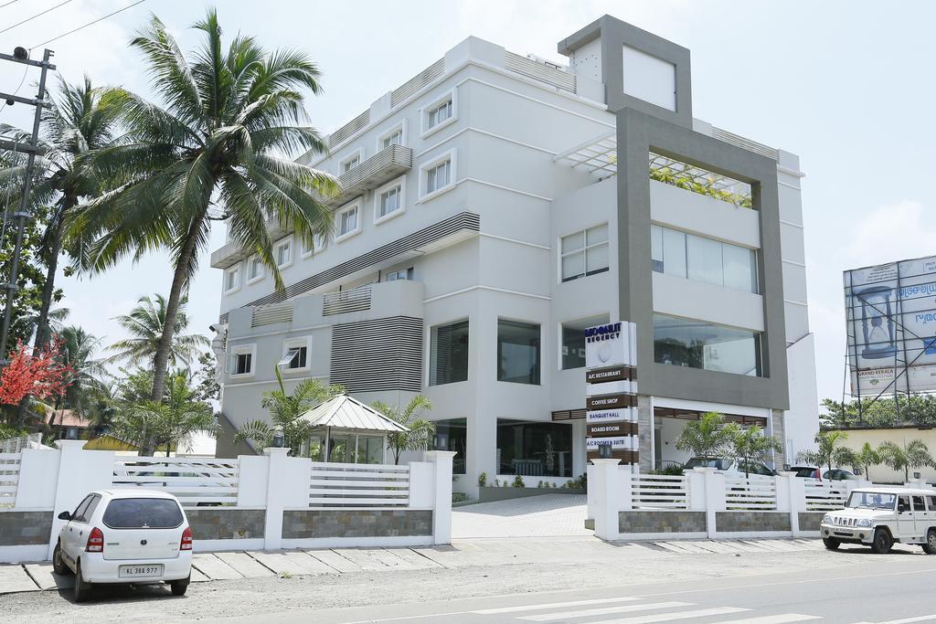 Hotel Moonlit Regency Thodupuzha Rom bilde
